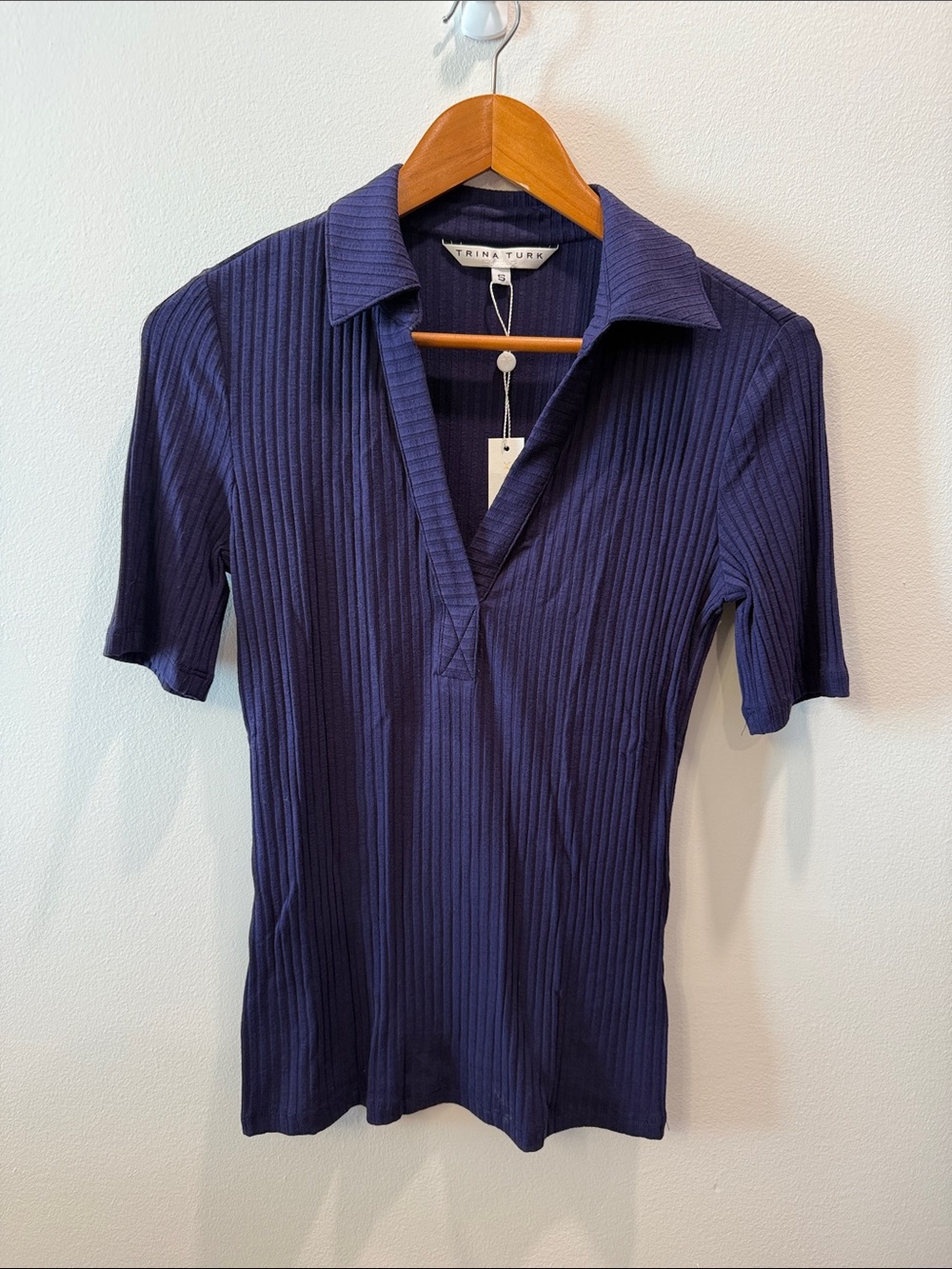 Trina Turk Women’s Navy Ribbed Polo With Spread Collar Sz S NWT